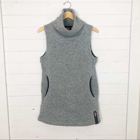 Indygena Toga Sleeveless Sweater Small 